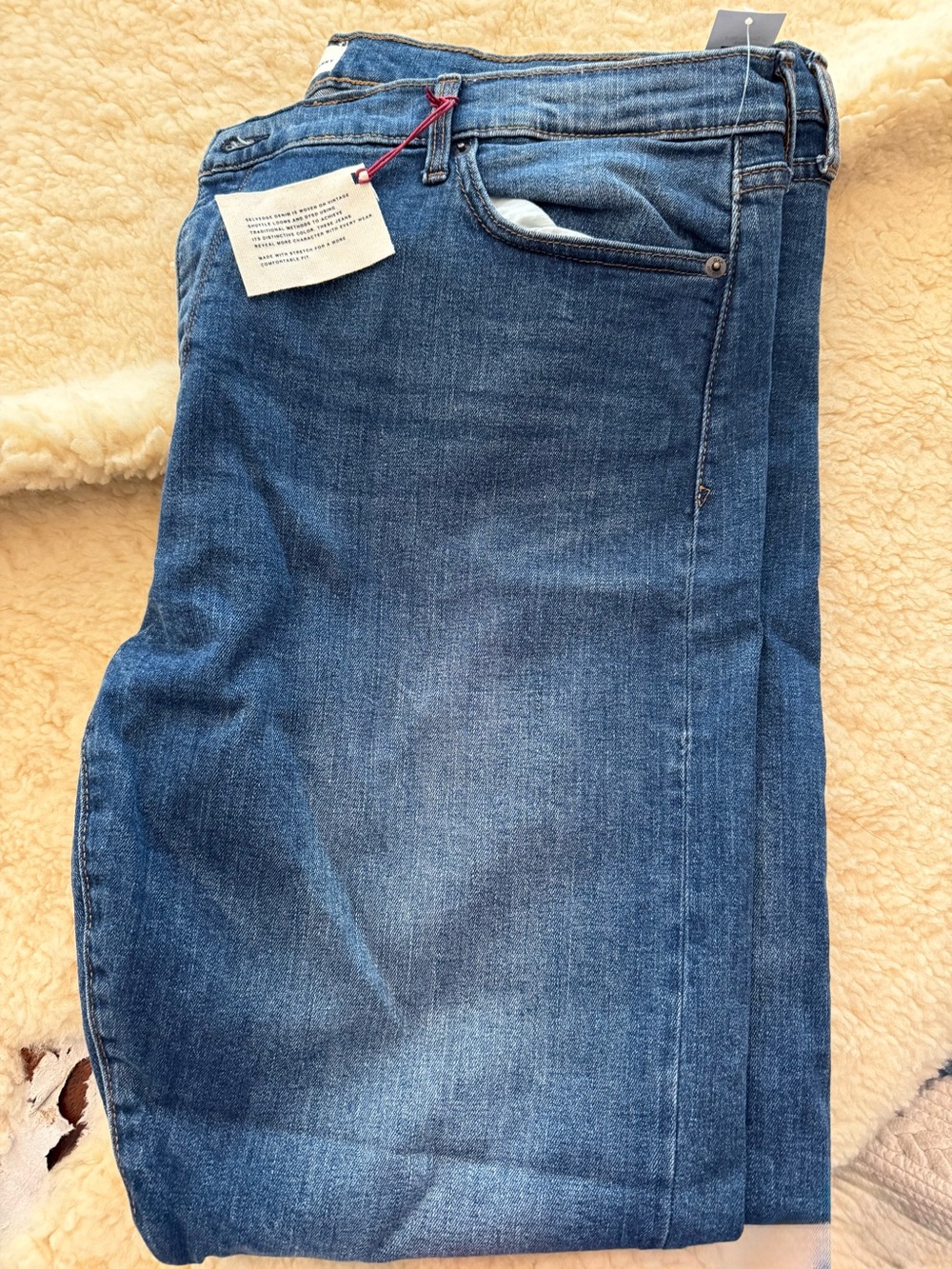 GAP Women's Skinny Jeans in Classic Blue